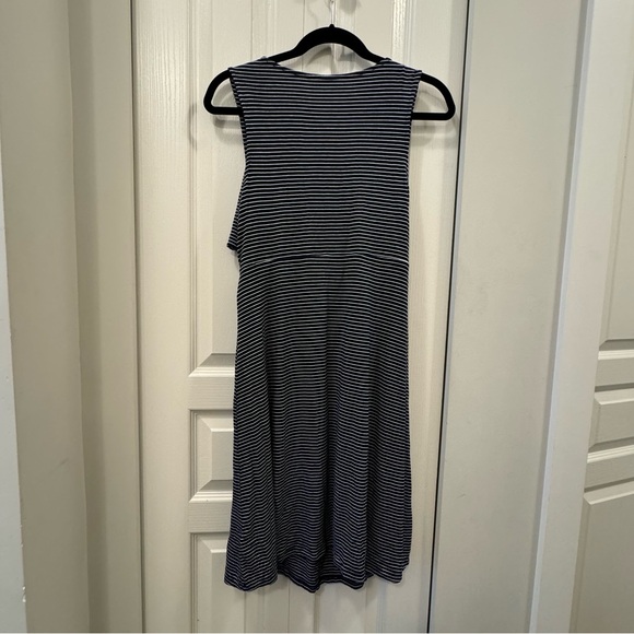 Gap striped maturity dress - Picture 4 of 5